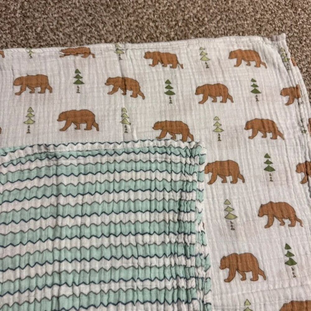 Bundle of 2 Amazing Baby Muslin Swaddle Blankets Bear Print Chevron Stripe